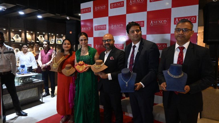 शुभजिता दीपोत्सव 2023 :  सेनको गोल्ड एंड डायमंड्स ने पेश किया धनतेरस कलेक्शन