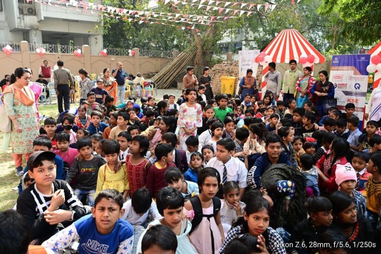 यंग इंडियंस ने किया किड्स कार्निवल का आयोजन