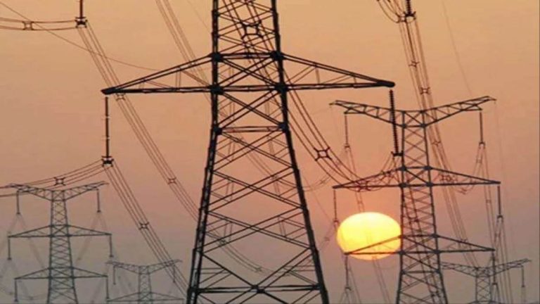 पहली बार बिजली की रोशनी से जगमगाया सिक्किम का सीमावर्ती गांव ‘डिचू’ 