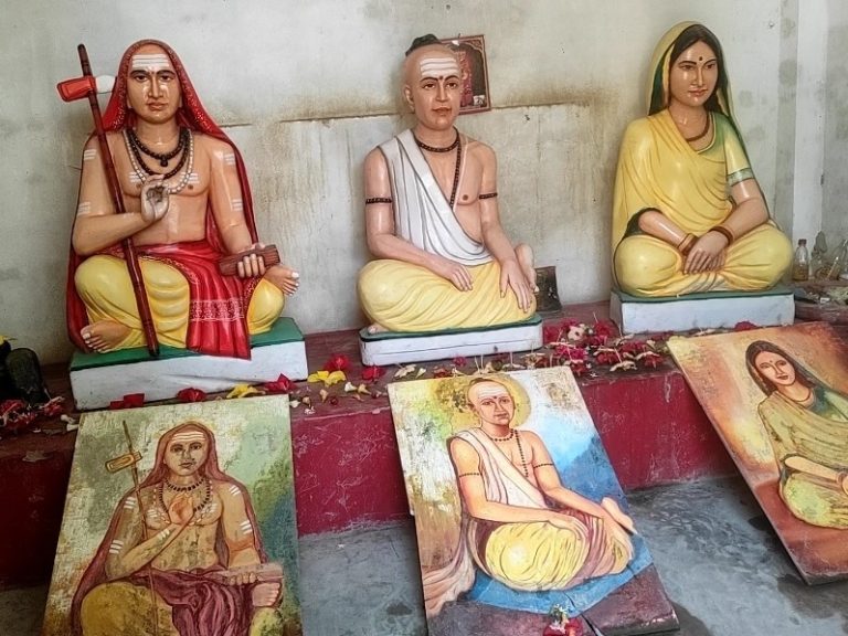 देवी भारती व पंडित मंडन मिश्र से आदिगुरू शंकराचार्य का शास्त्रार्थ