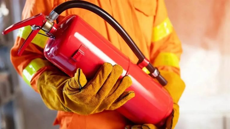 बंगाल की सरकारी बसों में अग्निशमन उपकरण अनिवार्य