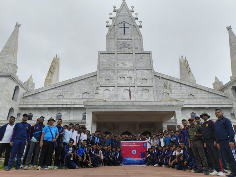 ऑल इंडिया एनसीसी बॉयज़ ट्रैकिंग कैंप 2025 में भवानीपुर कॉलेज एनसीसी कैडेट शामिल