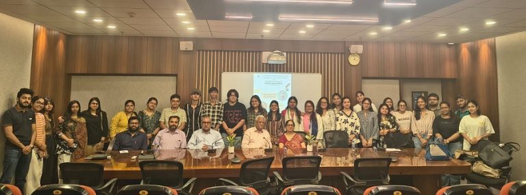 भवानीपुर कॉलेज में हिंदी पत्रकारिता का दौ सौ वर्ष शताब्दी दिवस मनाया गया