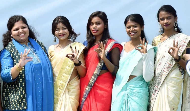 महिलाओं के प्रति बदला है नजरिया