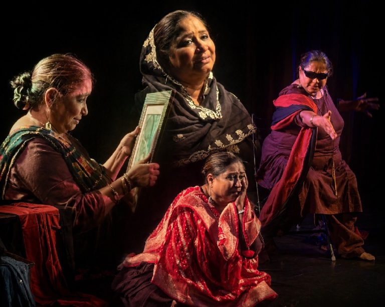 लिटिल थेस्पियन द्वारा चार नाटकों के अंशों का मंचन 