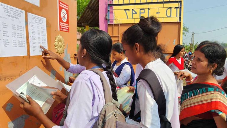 बंगाल के छात्रविहीन स्कूलों में 19,502 शिक्षक, 4,133 स्कूलों में एक भी छात्र नहीं