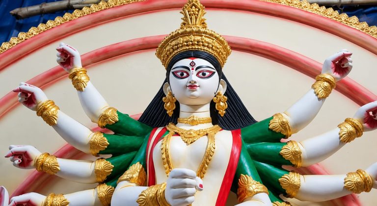 दुर्गोत्सव 2026  :  331 साल से कायम है रानाघाट की ‘सदु-बाउनी’ दुर्गापूजा की परंपरा